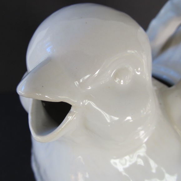 White Porcelain Chubby Bird Tea Pot Tht Designs - Picture 11 of 13